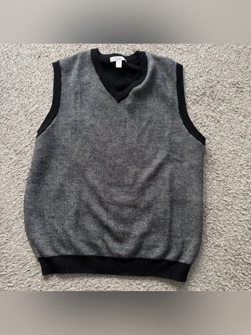 Turnbury Men's Dark Heather Black & White Merino Wool Sweater Vest XL